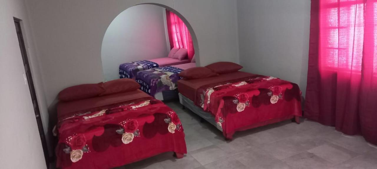 Hotel Galilea El Centro Gwatemala Zewnętrze zdjęcie